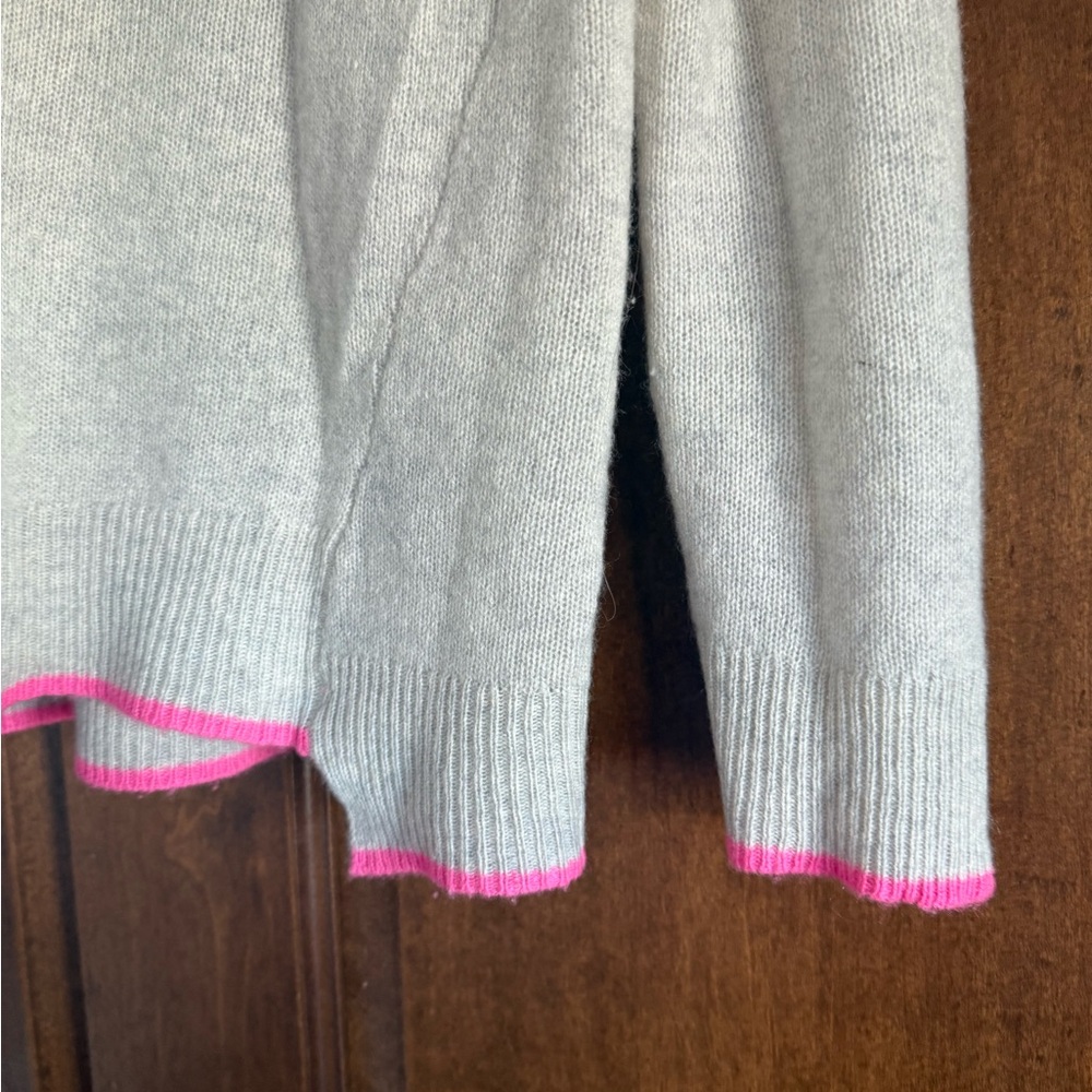 360 Sweater 100% cashmere light biege with pink trim -Size XS - Picture 4 of 6
